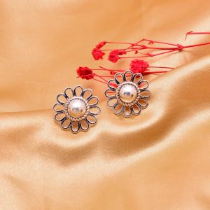 Silver Sun Flower Stud